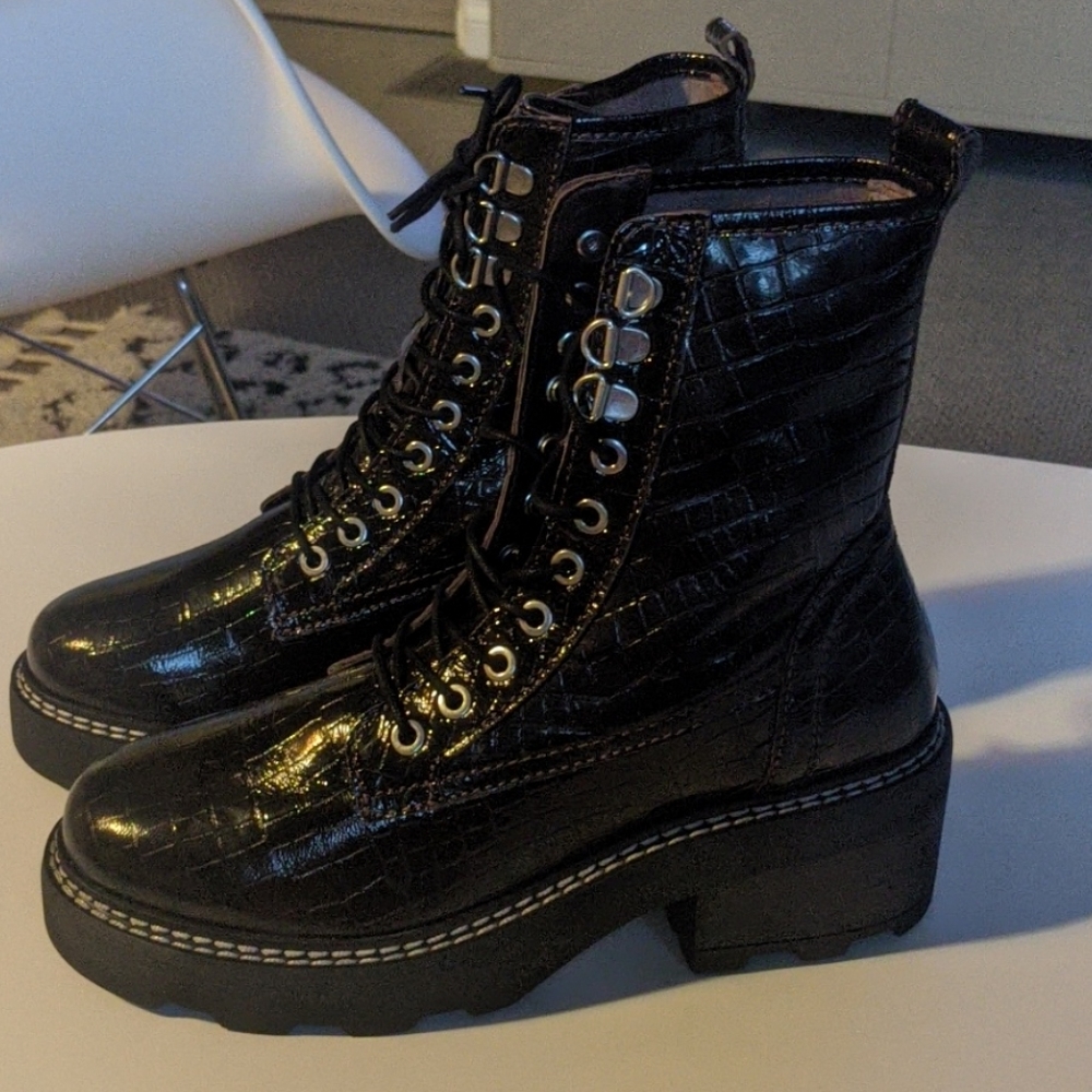Topshop All-leather Boot - EU 39